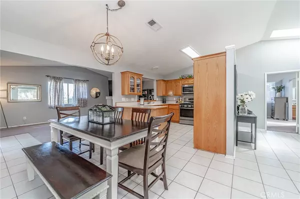 San Bernardino, CA 92408,2458 S Dartmouth RD