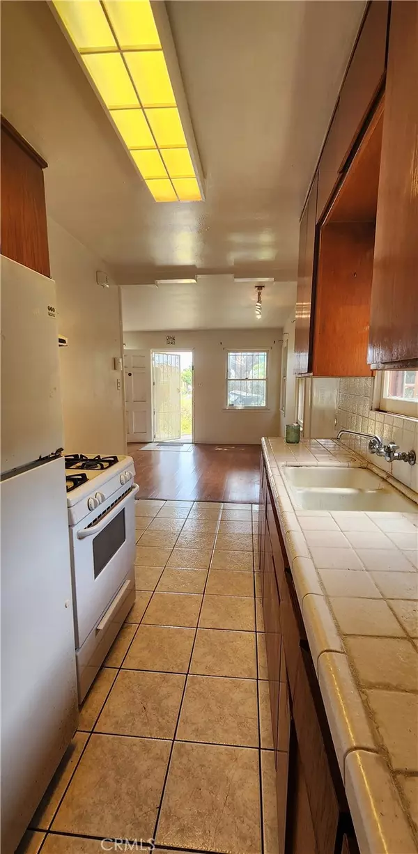 Compton, CA 90221,16325 S Caress AVE