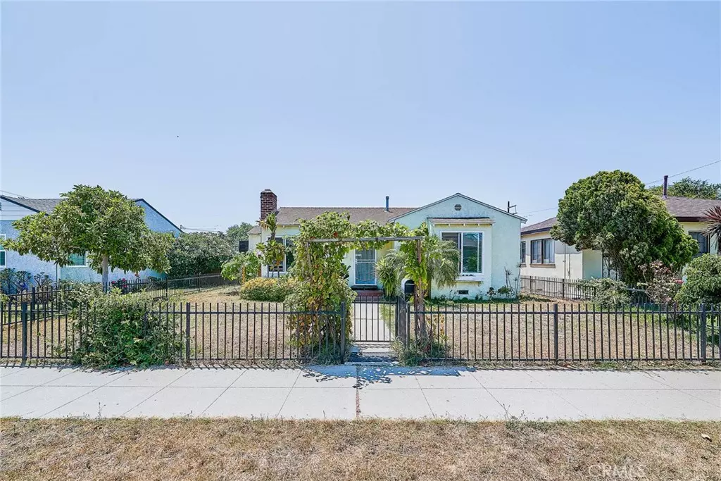 Gardena, CA 90249,2416 W 156th ST