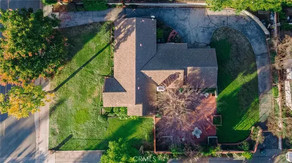 La Canada Flintridge, CA 91011,4828 Oakwood AVE