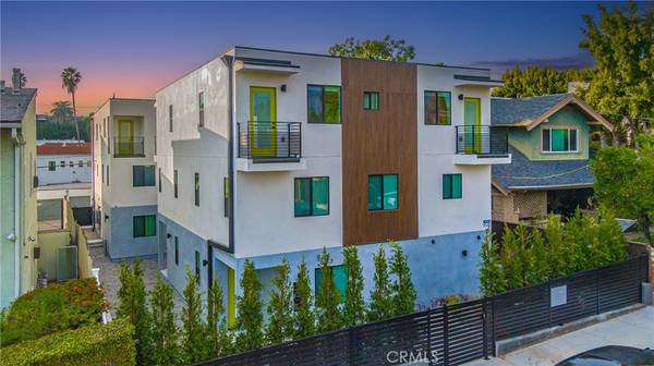 1947 N Vista Del Mar AVE, Los Angeles, CA 90068