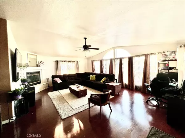 Anaheim, CA 92806,320 N Park Vista ST #183