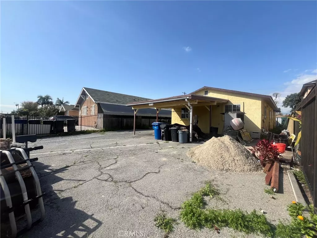 Los Angeles, CA 90003,157 W 73rd ST