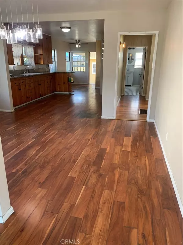 Huntington Park, CA 90255,2660 California ST