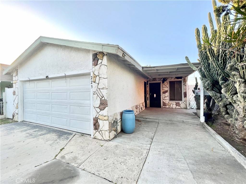 Los Angeles, CA 90003,223 E 89th ST