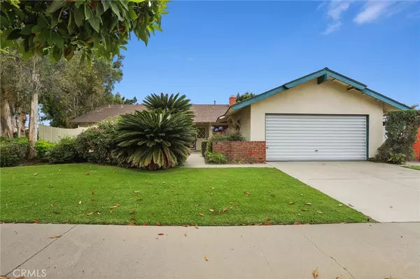 507 N Carousel PL, Anaheim, CA 92806