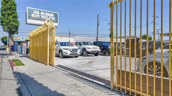 Los Angeles, CA 90001,1523 Nadeau ST