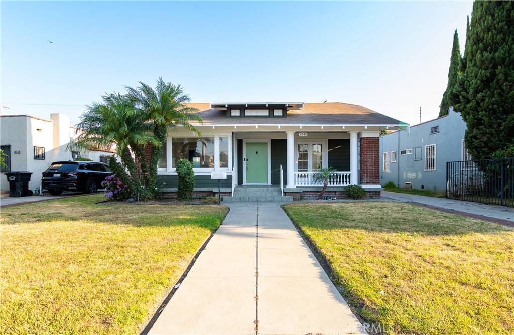 2640 Live Oak ST, Huntington Park, CA 90255