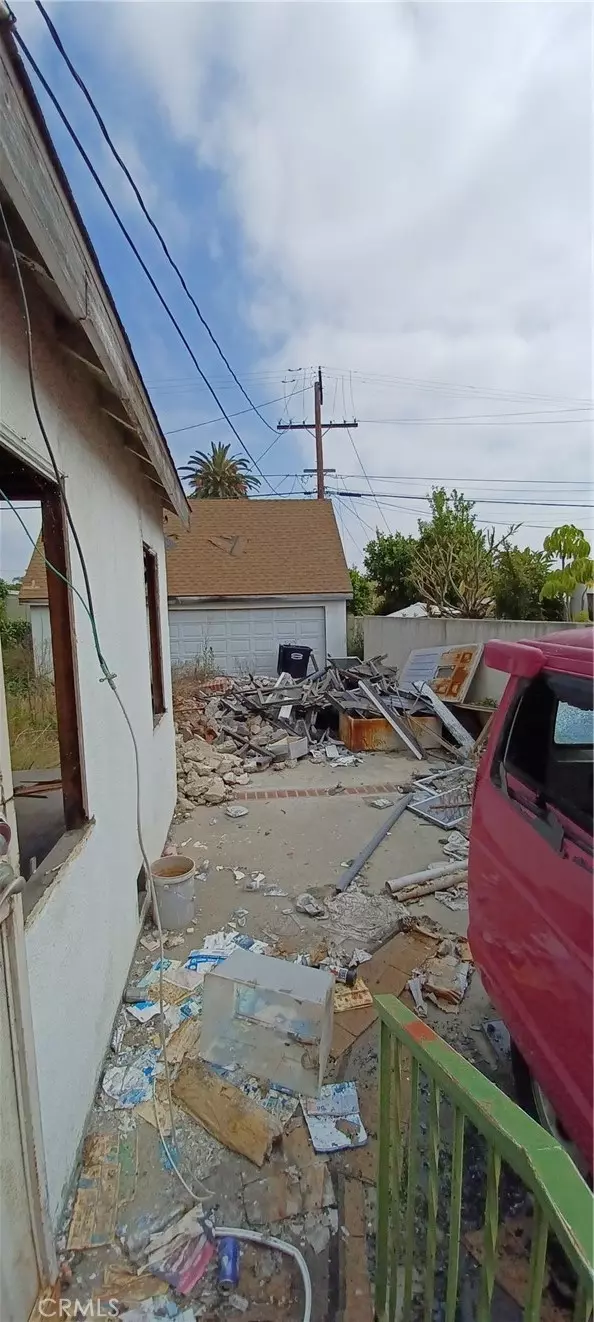 Huntington Park, CA 90255,3107 Hill ST