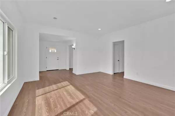 Huntington Park, CA 90255,3037 Cudahy ST