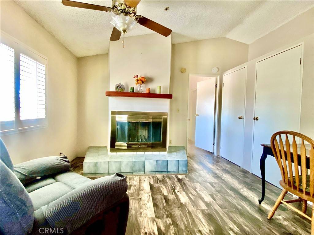 Victorville, CA 92392,13182 Begonia RD