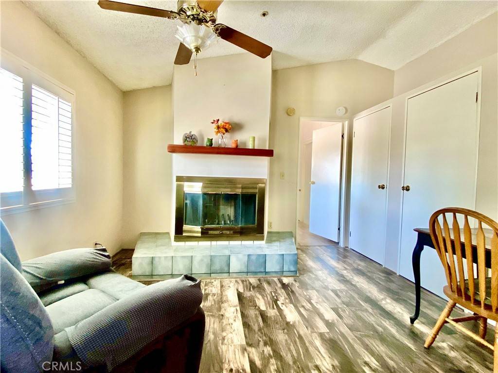 Victorville, CA 92392,13182 Begonia RD