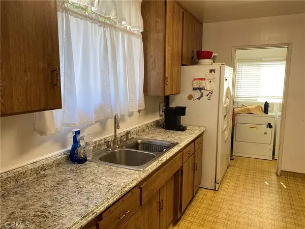 Norwalk, CA 90650,12735 Fairford AVE