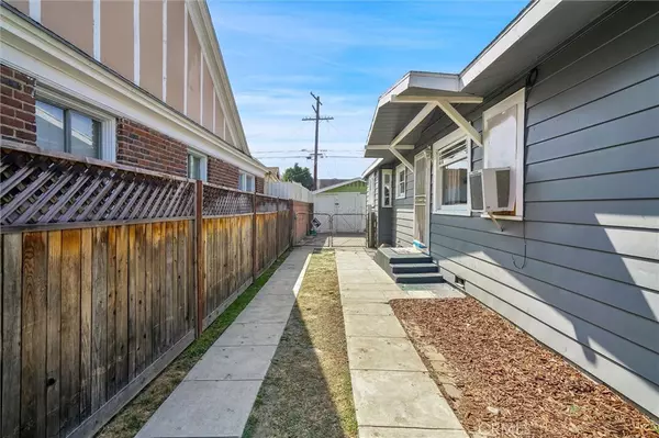 Huntington Park, CA 90255,2926 Hope ST