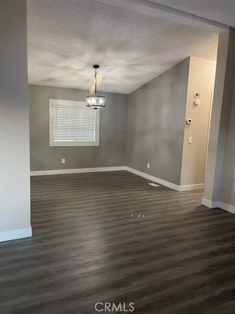 Apple Valley, CA 92308,9626 Flora Vista RD