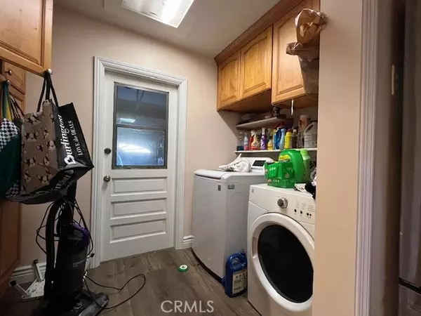 Pico Rivera, CA 90660,9438 Bradhurst ST