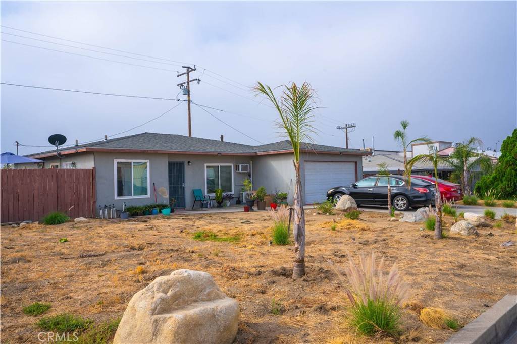 1730 Sessums DR, Redlands, CA 92374