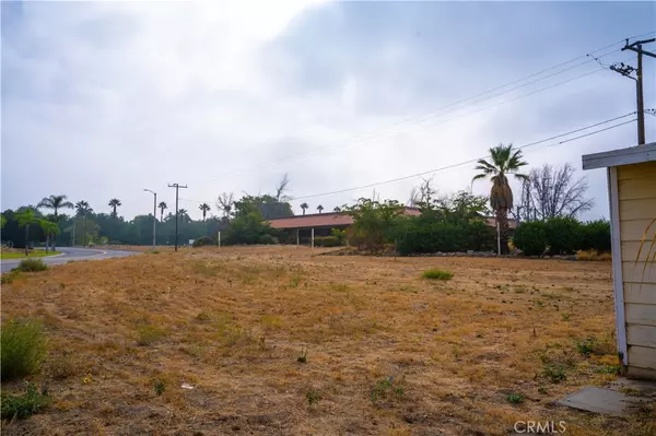Redlands, CA 92374,1740 Sessums DR