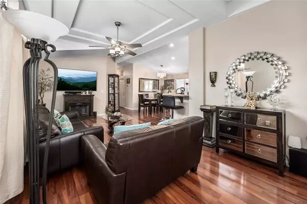 Artesia, CA 90701,19127 Pioneer #38