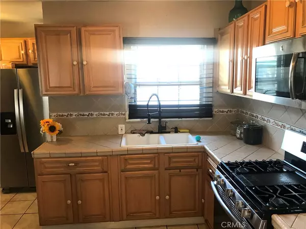Pomona, CA 91767,878 E Hawthorne PL