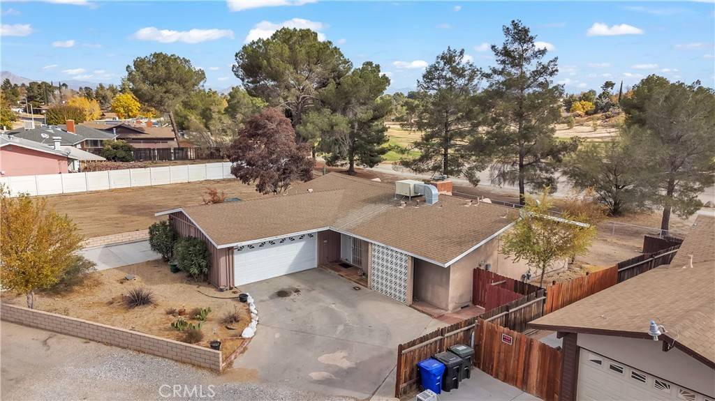 Victorville, CA 92395,13915 Green Tree BLVD