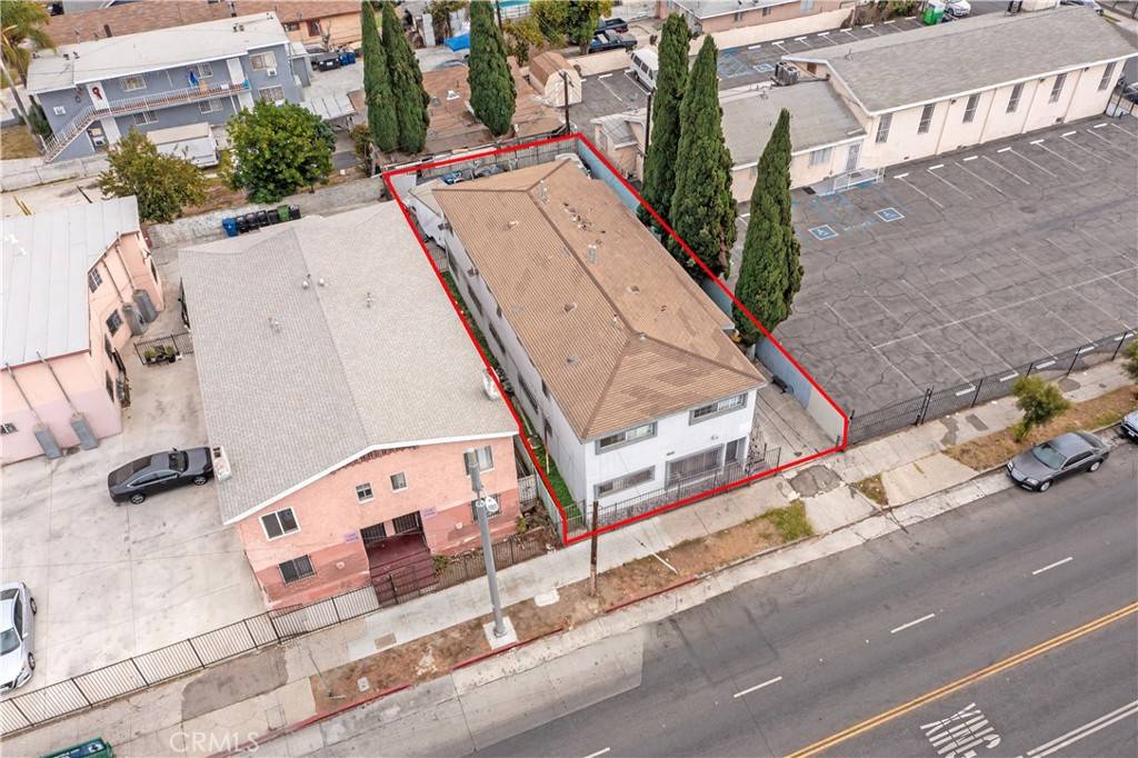 Los Angeles, CA 90011,5110 Compton AVE