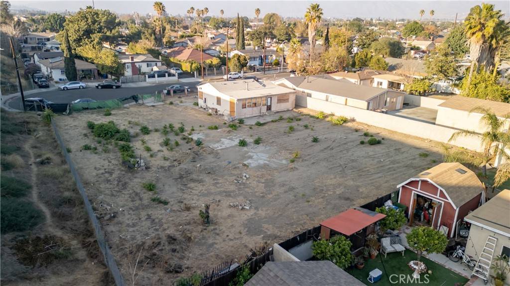 Pacoima, CA 91331,13722 Pierce ST