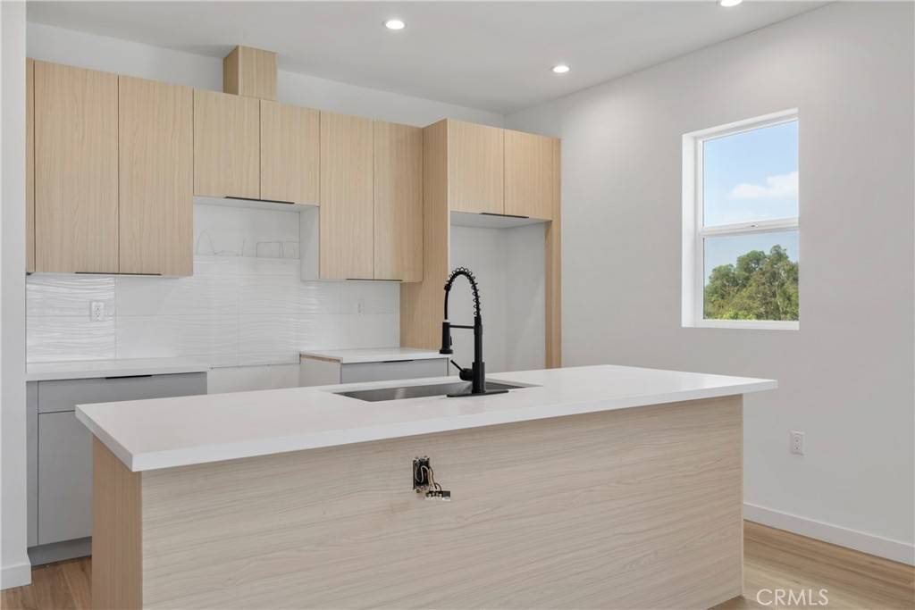 2809 E 6th #1/2, Los Angeles, CA 90023