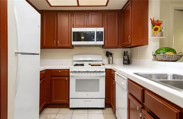 Huntington Park, CA 90255,2936 Belgrave AVE #205