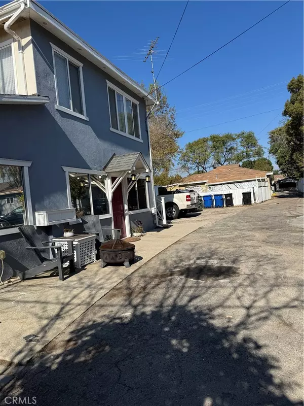 Van Nuys, CA 91405,13918 Valerio ST