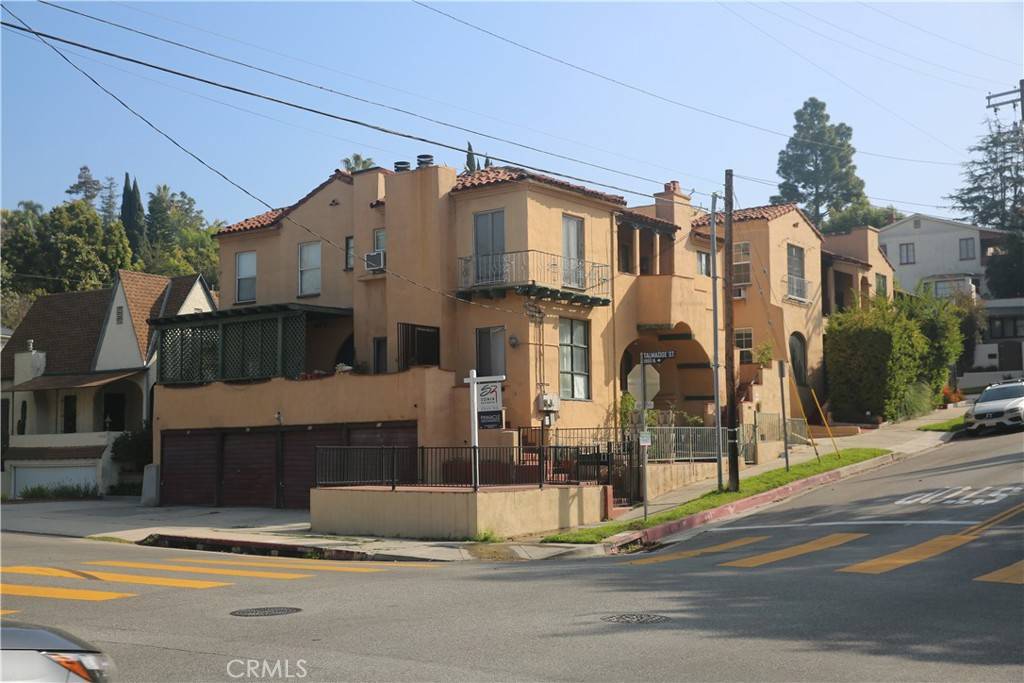 Los Angeles, CA 90027,4253 Franklin AVE