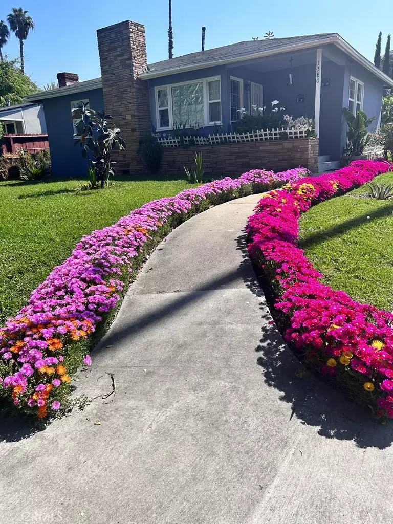 Pasadena, CA 91103,1380 Glen AVE