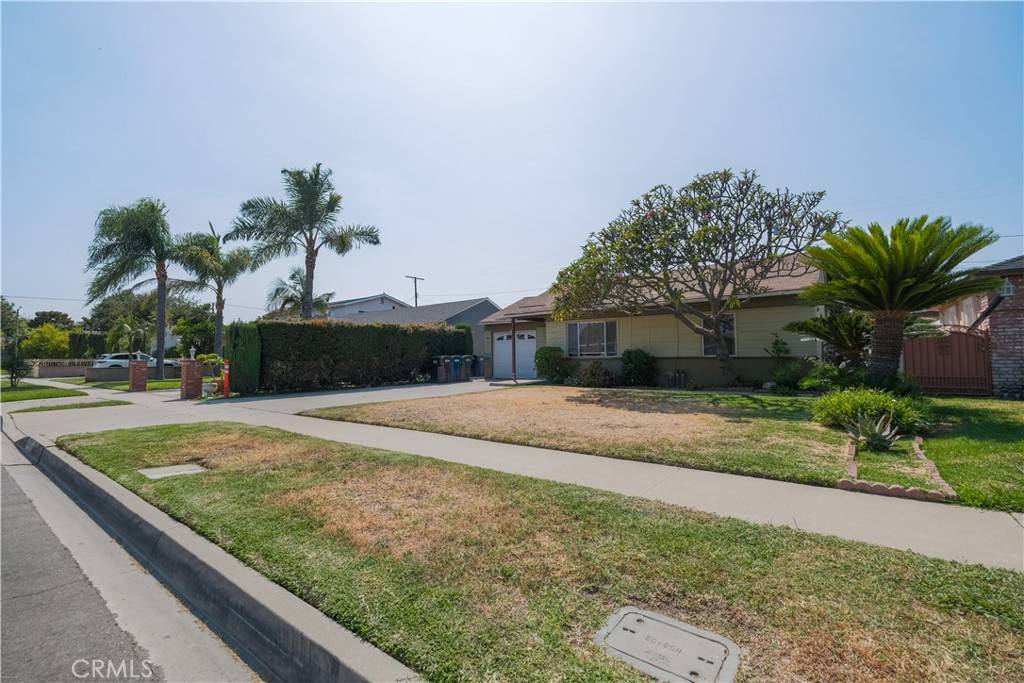 Pico Rivera, CA 90660,7227 Farmland Avenue