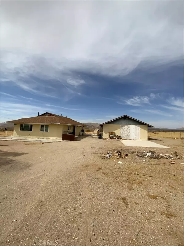 16962 Huff RD, Lucerne Valley, CA 92356