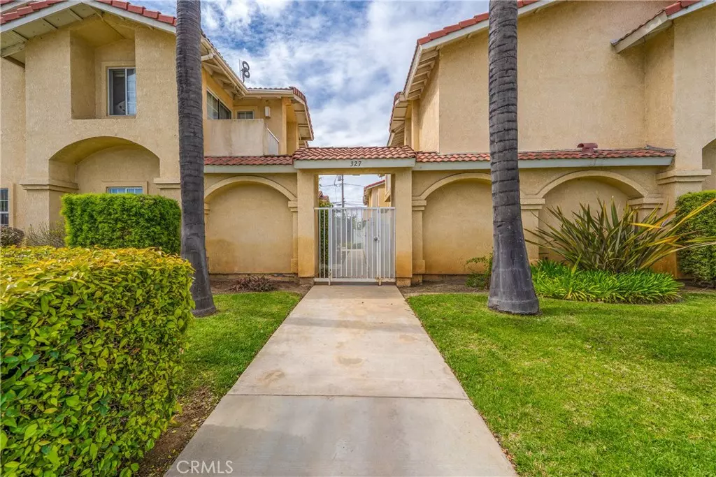 Montebello, CA 90640,327 N 3rd ST #C