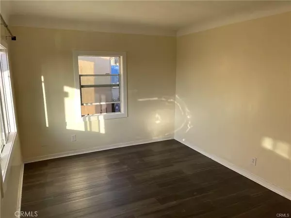 East Los Angeles, CA 90063,1102 N Alma AVE
