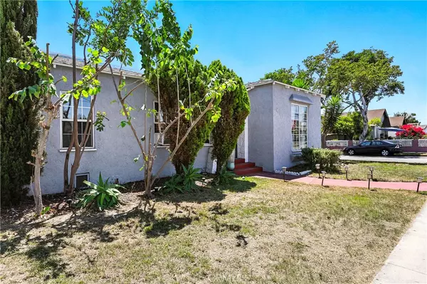 South Gate, CA 90280,3700 Santa Ana ST