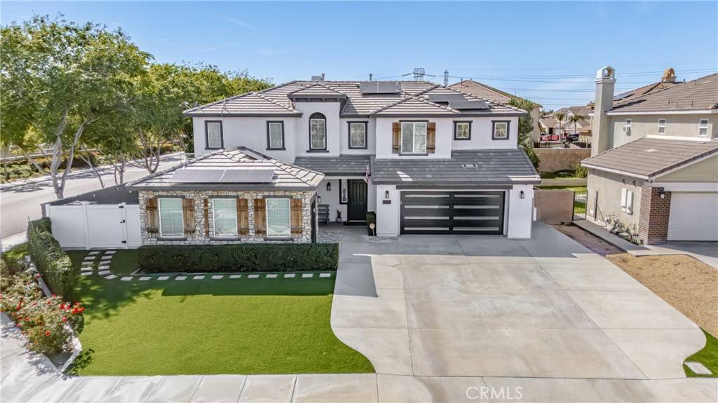 5999 Pinegrove PL, Eastvale, CA 92880