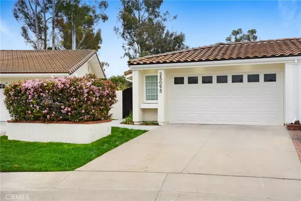 25095 Sunset PL W, Laguna Hills, CA 92653