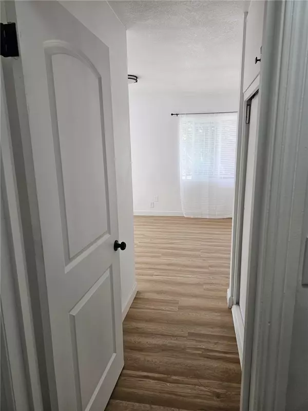 Santa Ana, CA 92706,1043 W Orange RD