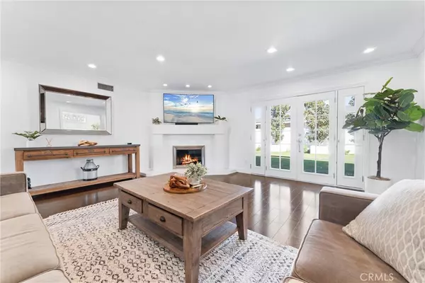 Long Beach, CA 90808,7815 E Torin ST