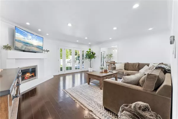 Long Beach, CA 90808,7815 E Torin ST