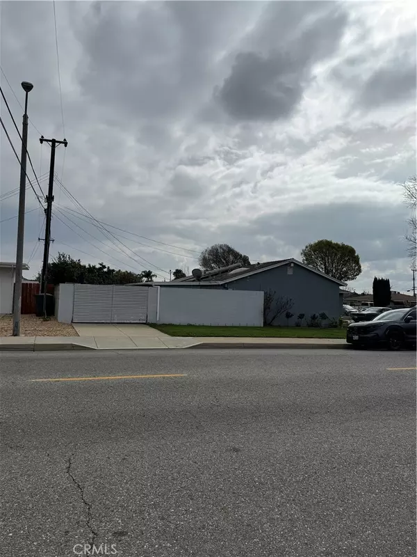 Chino, CA 91710,4710 Mount Vernon AVE