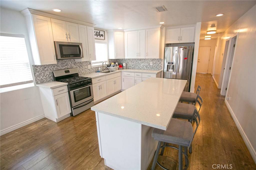 Long Beach, CA 90805,5885 Brayton AVE