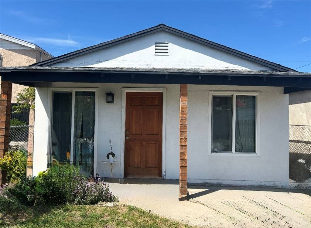 1715 St W 155th, Compton, CA 90220