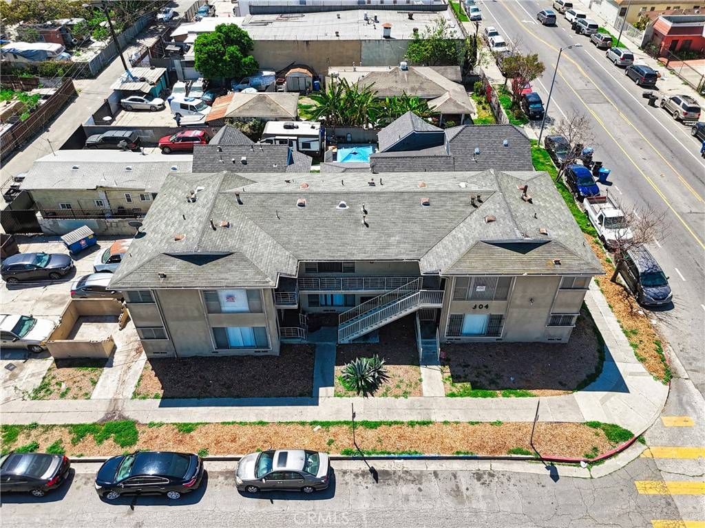 Los Angeles, CA 90003,304 E 95th ST