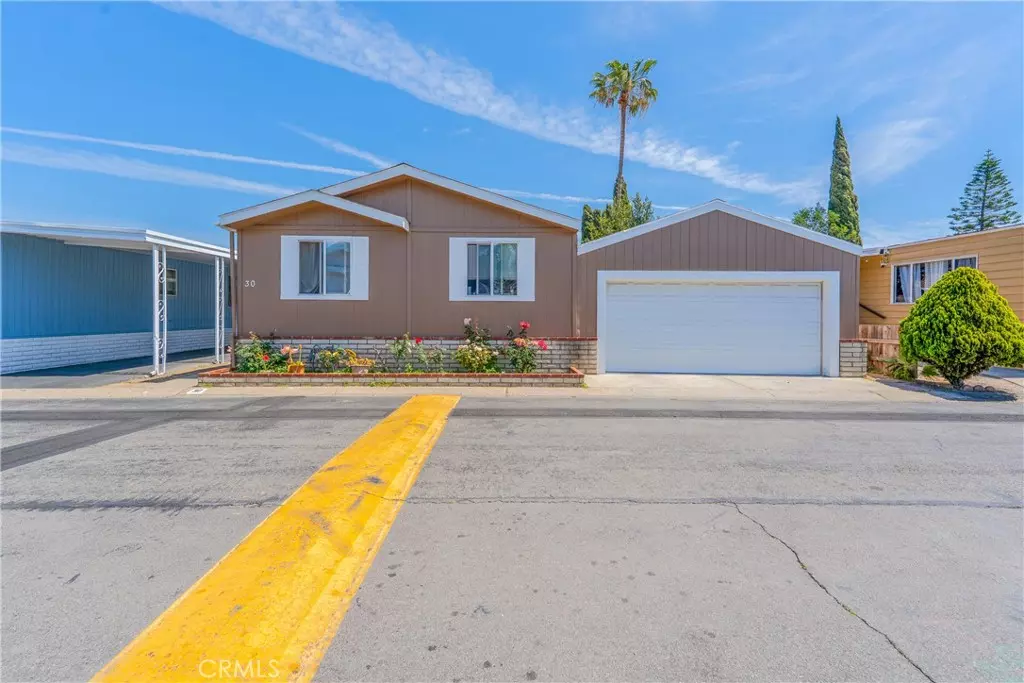 Anaheim, CA 92806,320 N Park Street #30
