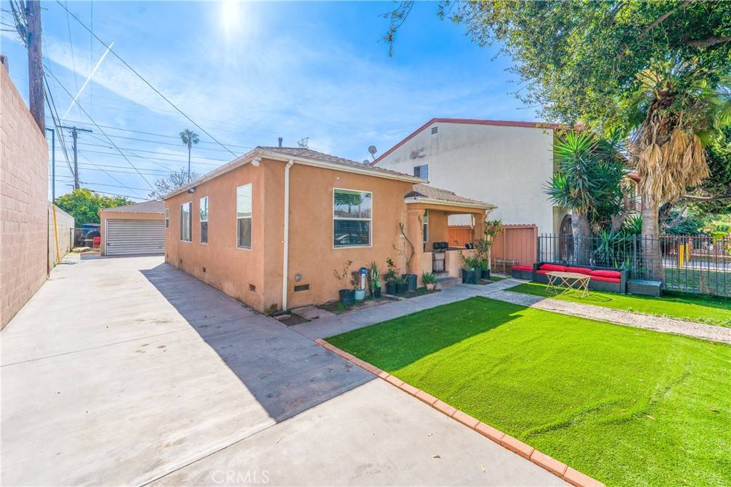 8912 Elizabeth AVE, South Gate, CA 90280