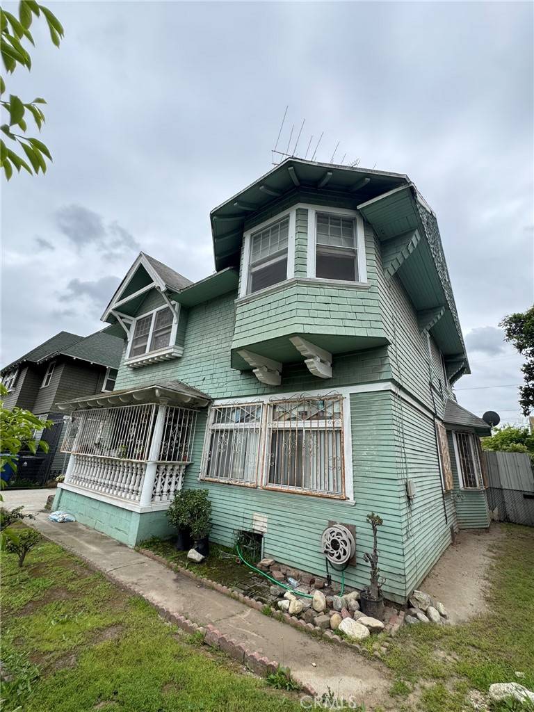 1708 W 24th ST, Los Angeles, CA 90018
