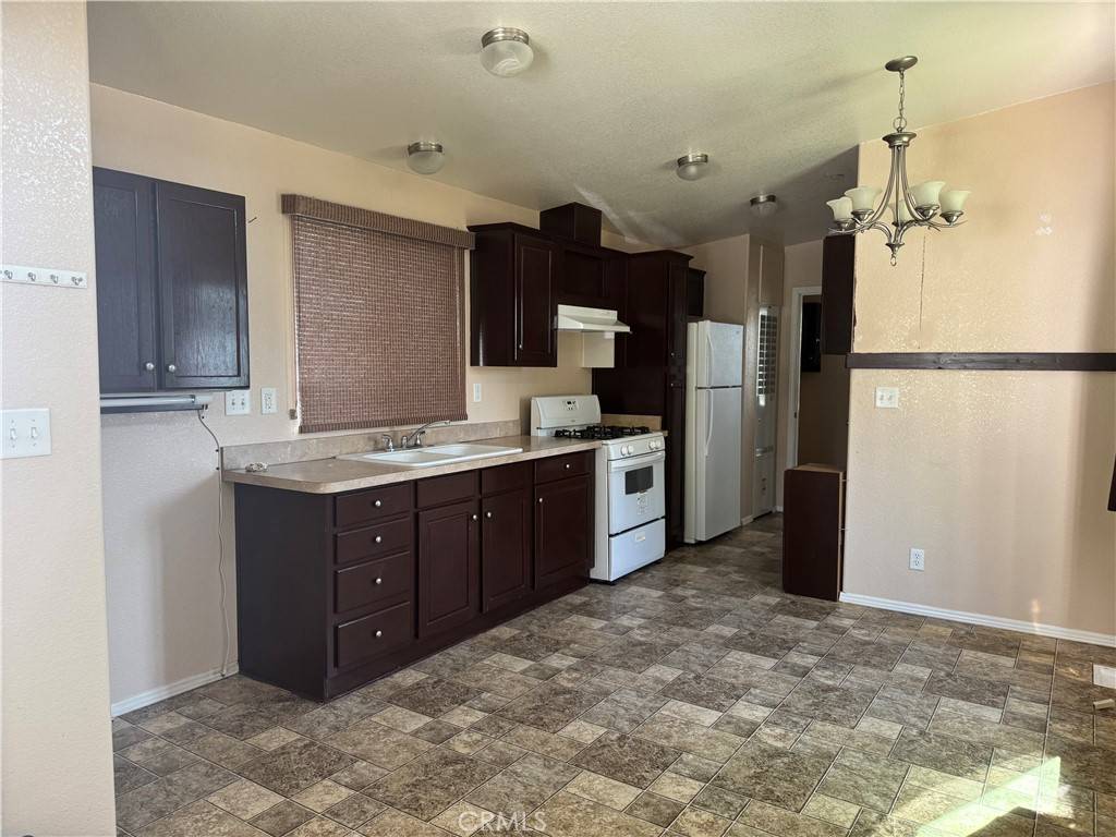 Santa Monica, CA 90404,1930 Stewart St. #75